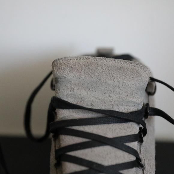 Balenciaga Men's Arena Grey Suede Sneaker - Picture 7 of 7